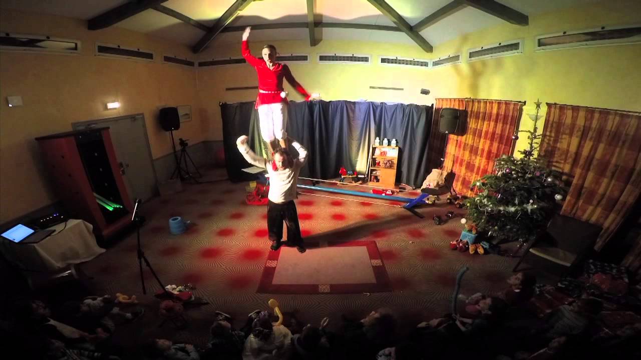 Le costume du Père Noël - Compagnie Eklabul - 2014