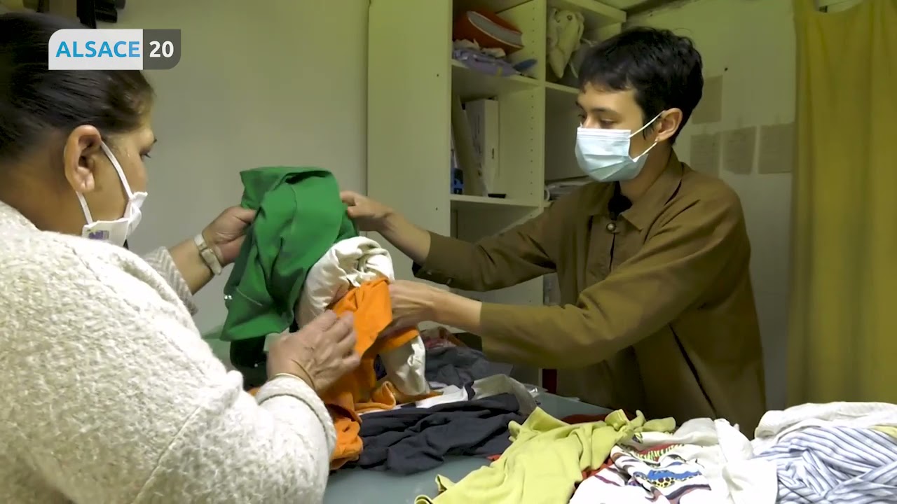 Recyclage et solidarité : quand nos vêtements usagés se transforment en nouvelles pièces uniques !