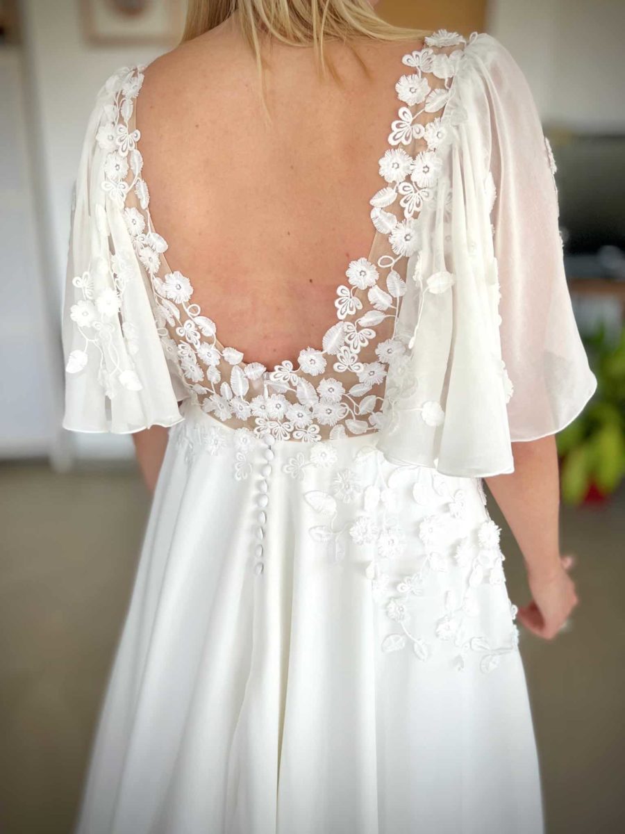 Mariage robe unique sur-mesure dentelle style bohème créatrice styliste Vevey Lausanne